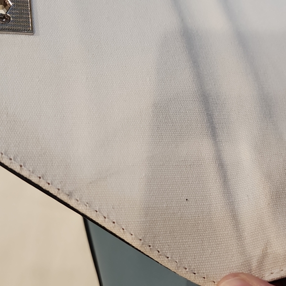 David Jones Paris Vegan Leather Handbag - Picture 9 of 13